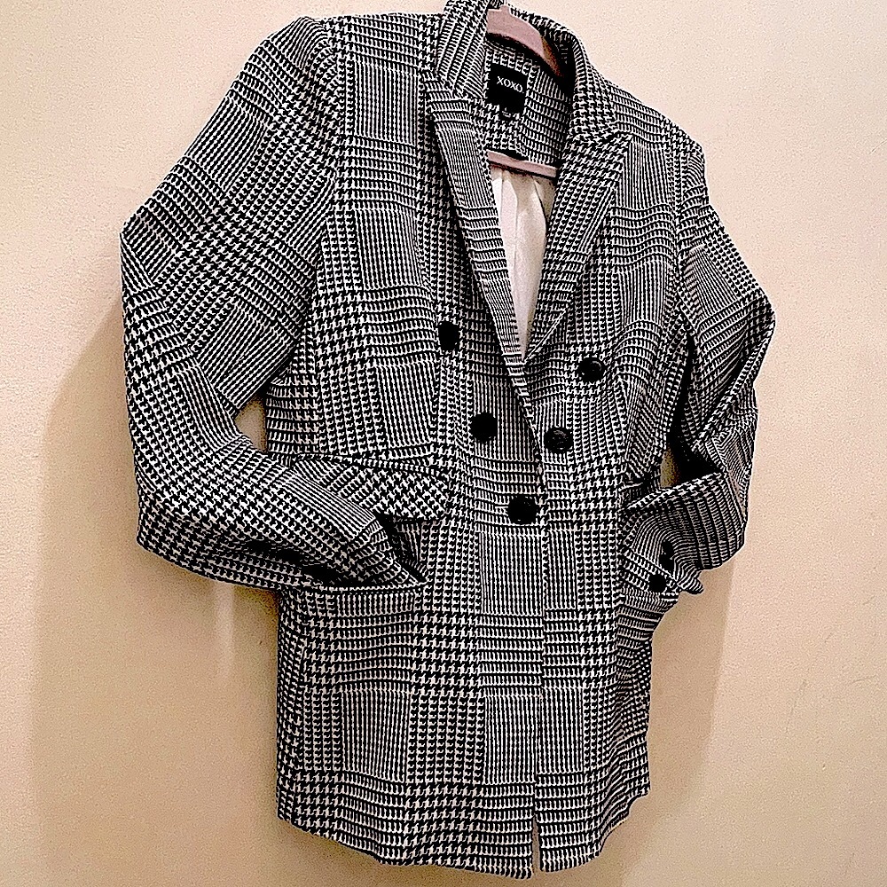 New XOXO Houndstooth Blazer w/ Deep Red Wine Pocket & Collar Lining